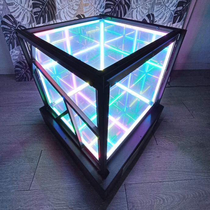 Tesseract 50x50x50 cm
